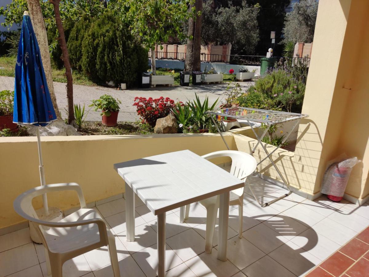 Zinovia Apartment Kato Daratso Luaran gambar