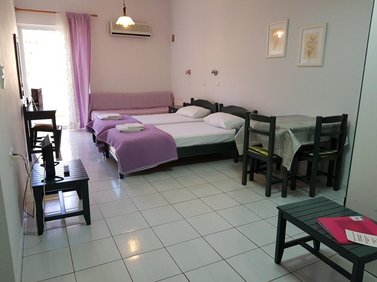 Zinovia Apartment Kato Daratso Luaran gambar